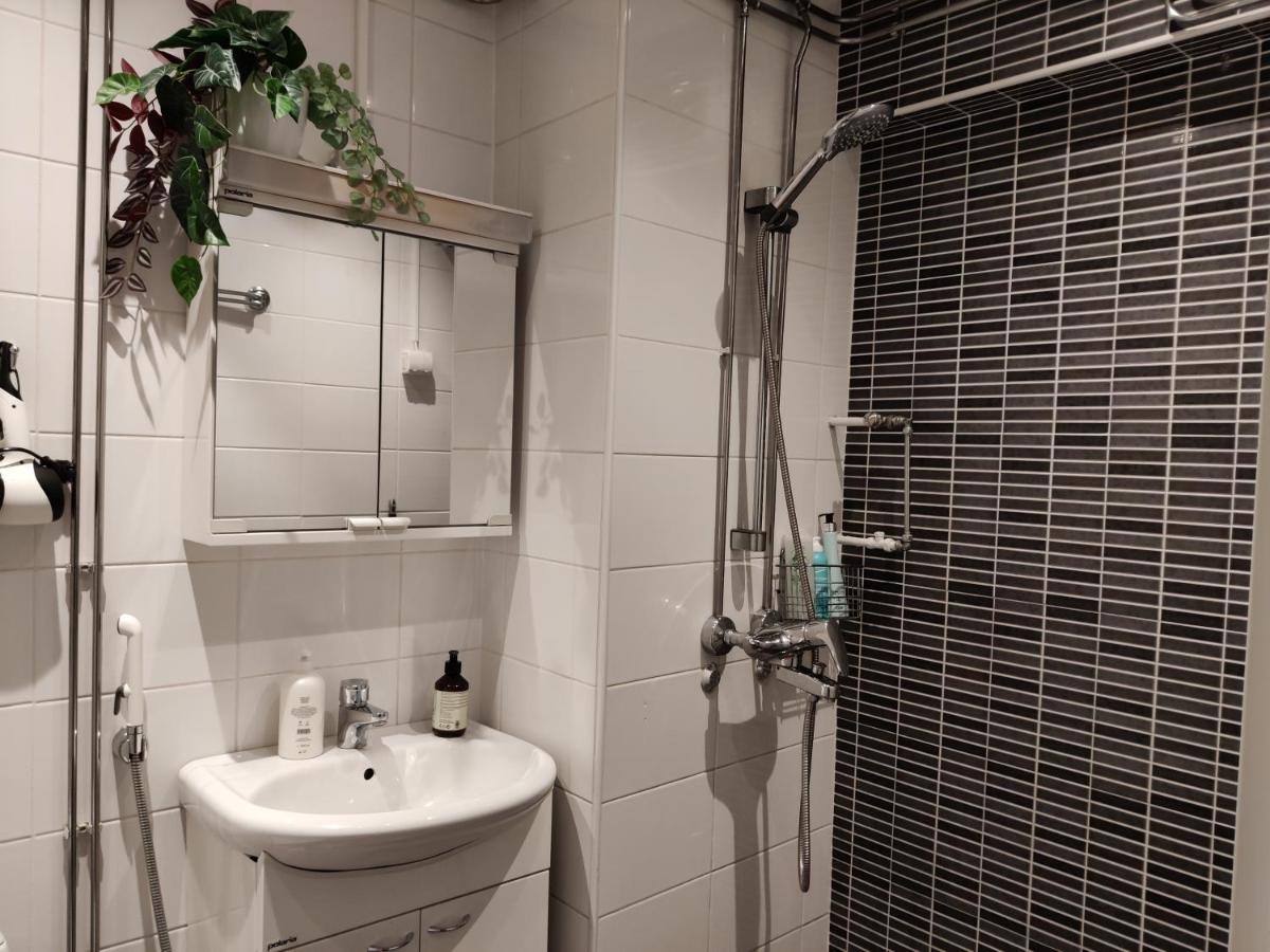 Main Street Magic Apartment โรวานิเอมิ ภายนอก รูปภาพ